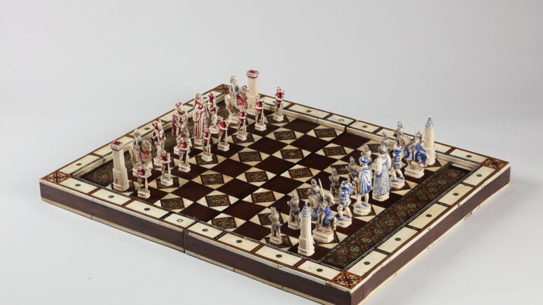 Šahovska garnitura iz Muzeja Mimara